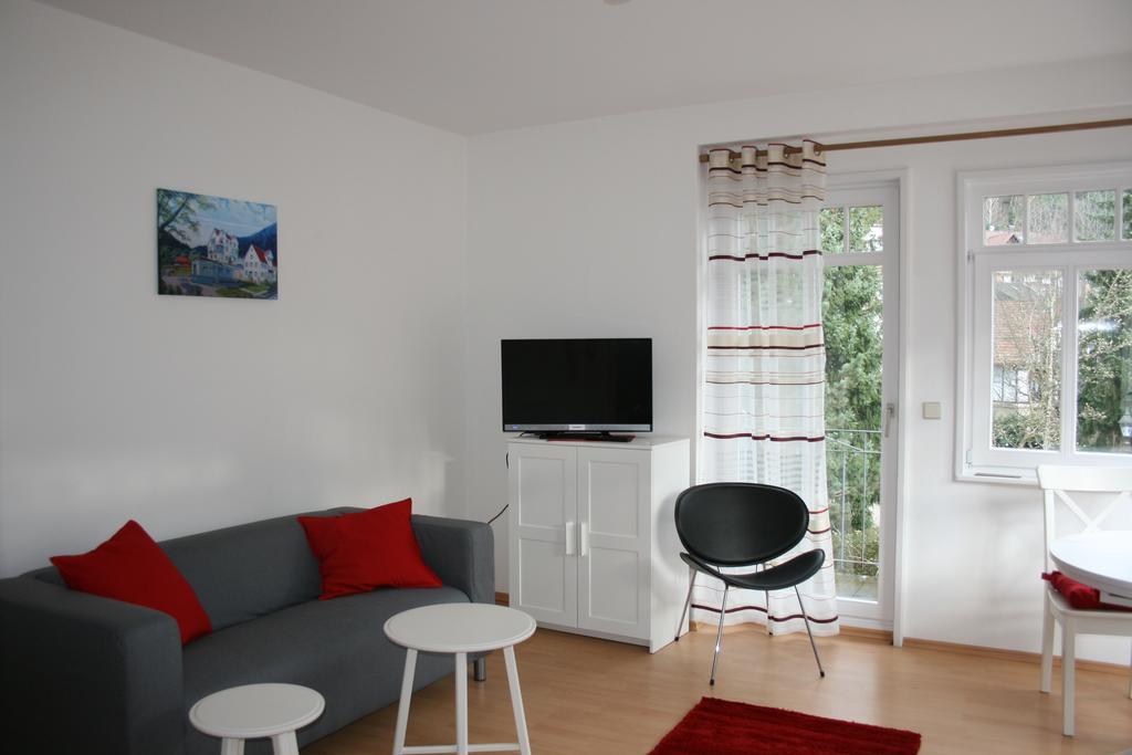 Gaestehaus Villa Lina Bad Herrenalb Dış mekan fotoğraf